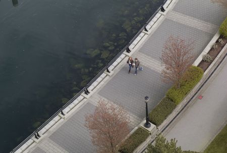 Vancouver British Columbia, Pathyway along ocean