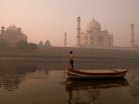 Taj Mahal, Agra Indiaの写真素材