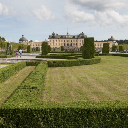 Baroque garden in front of Drottningholm Palace, Drottningholm, Stockholm, Swedenのeditorial素材