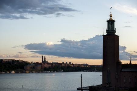Silhouette of the city hall at dusk, Stockholm Town Hall, Stockholm, Swedenの写真素材