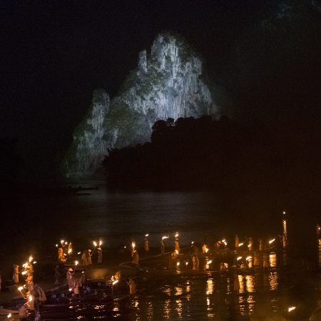 Impressions light show in the Yulong River, Yangshuo, Guilin, Guangxi Province, Chinaのeditorial素材