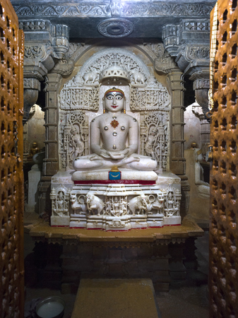 Idol of Chandraprabhu a saviour and spiritual teacher of Jainism inside Chandraprabhu Jain Temple, Jaisalmer Fort, Jaisalmer, Rajasthan, Indiaのeditorial素材