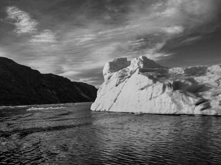 Icebergs floating in the Labrador Sea, Nuuk Fjord, Sermersooq, Greenlandのeditorial素材