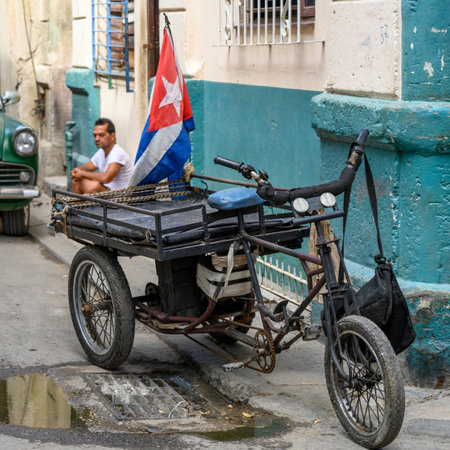 Cart parked on the street, Havana, Cubaのeditorial素材
