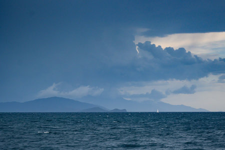 Clouds over the Pacific Ocean, Port Douglas, Queensland, Australiaのeditorial素材