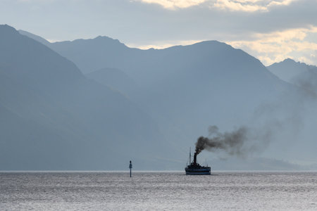 Ship on Lake Wakatipu, Queenstown, Otago Region, South Island, New Zealandのeditorial素材