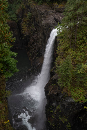 Waterfall in Elk Falls Provincial Park, Campbell River, Vancouver Island, British Columbia, Canadaのeditorial素材