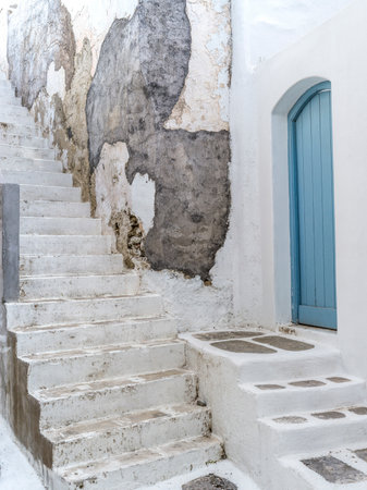 Stairway on the exterior of a stone building in Mykonos Town, Mykonos Island, Greeceのeditorial素材