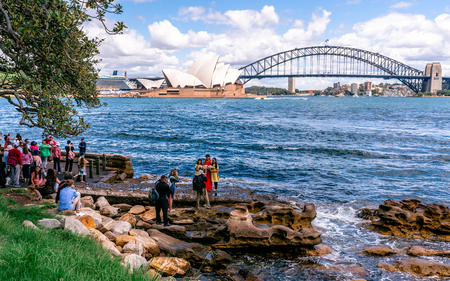 23rd December 2018, Sydney Australia: People taking wedding and touristic pictures in front of Sydney Opera House in NSW Australiaのeditorial素材