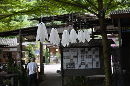 Hanging white paper towels in a Japanese garden in Kyoto, Japanの写真素材