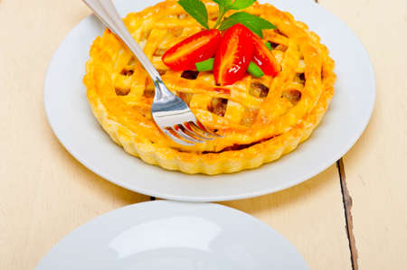 fresh baked home made beef pie macro closeupの写真素材