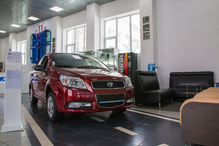 Russia, Kirov - January 01, 2017: Showroom and car of dealership Ravon in Kirov city in 2017のeditorial素材