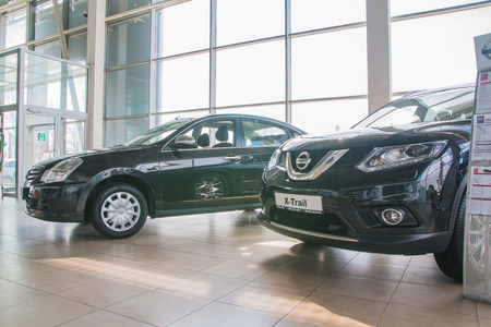 Russia, Kirov - My 15, 2017: Showroom and car of dealership Nissan in Kirov city in 2017のeditorial素材