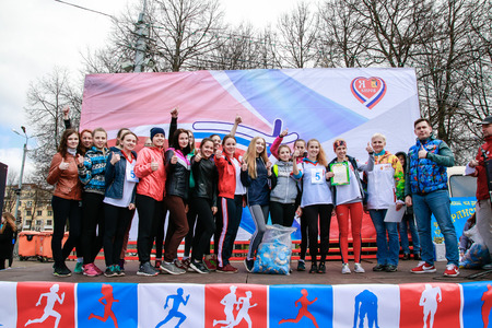 Russia, Kirov - May, 21, 2017: Team athletes on stage during outdoor sport training on the main square of Kirov city in 2017のeditorial素材