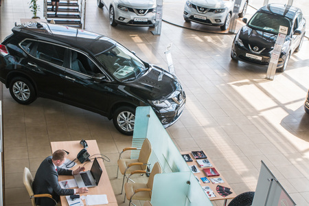 Russia, Kirov - My 15, 2017: Showroom and car of dealership Nissan in Kirov city in 2017のeditorial素材