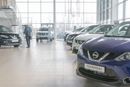 Russia, Kirov - My 15, 2017: Showroom and car of dealership Nissan in Kirov city in 2017のeditorial素材