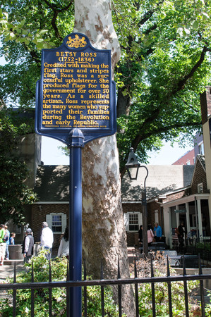 PHILADELPHIA, PA - MAY 14: Historic sign in front of the Betsy Ross House at 239 Arch Street on May 14, 2015のeditorial素材