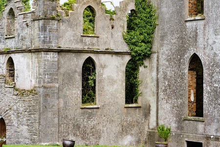 COUNTY OFFALY, IRELAND - AUGUST 23, 2017: Leap castle is one of the most haunted castles in Irelandのeditorial素材