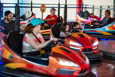ALLENTOWN, PA - OCTOBER 22: Bumper Cars at Dorney Park in Allentown, Pennsylvaniaのeditorial素材