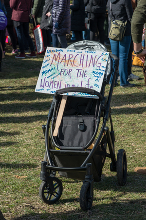 Philadelphia, Pennsylvania, USA - January 20, 2018: Thousands in Philadelphia unite in solidarity with the Womens March.のeditorial素材