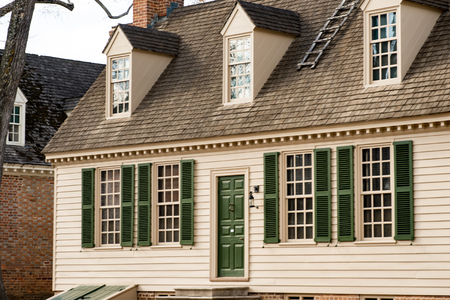 Williamsburg, Virginia - March 26, 2018: Historic houses and buildings in Williamsburg Virginiaのeditorial素材