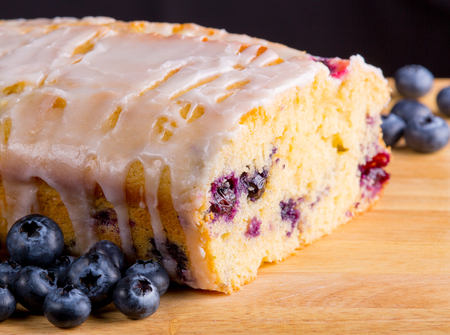 Lemon and blueberry cakeの写真素材