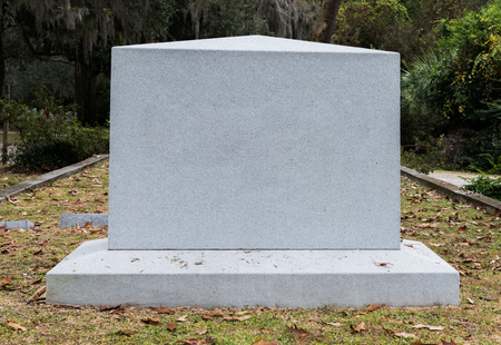 Empty Marble Gravestone in Historic Cemetery in Southern USaの写真素材