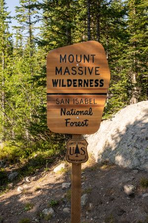 Nederland, United States: August 14, 2020: Mount Massive Wilderness Sign along busy trail area provides information to hikersのeditorial素材