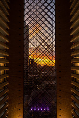 New Orleans, United States: March 1, 2020: Sunrise Through New Orleans Hotelのeditorial素材