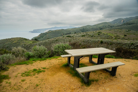 Picnic Table Overlooks The Northern Coast Of Santa Cruz Island Along The Del Norte Trail in CHannel Islands National Parkの写真素材