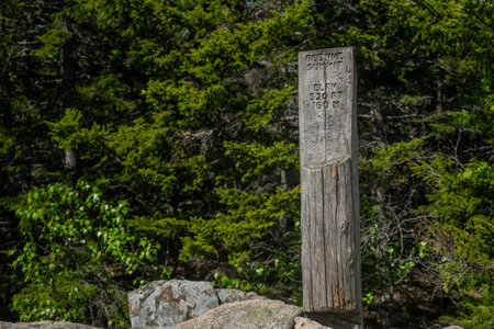Beehive Summit Marker In Acadia National Parkの写真素材
