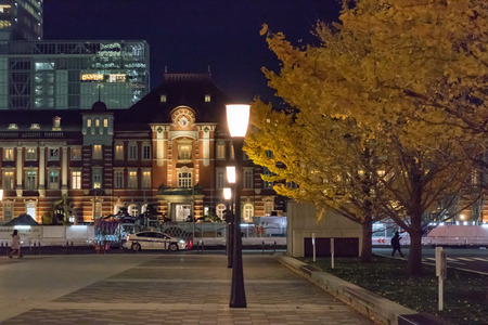 TOKYO, JAPAN - DEC 08: Tokyo Station in Tokyo, Japan on DEC 08, 2016. Completed in 1914, it was designated as an important cultural asset of the country in 2003. It is also "authorized station of Kanto's station 100".のeditorial素材