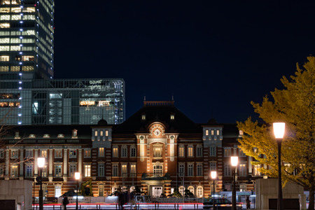 TOKYO, JAPAN - DEC 08: Tokyo Station in Tokyo, Japan on DEC 08, 2016. Completed in 1914, it was designated as an important cultural asset of the country in 2003. It is also "authorized station of Kanto's station 100".のeditorial素材