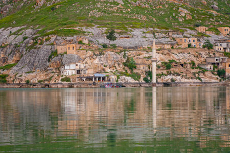 <p>Abandoned old town view in Halfeti Town of Sanliurfa Province</p>の写真素材