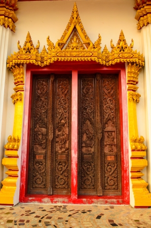 Door tampleの写真素材