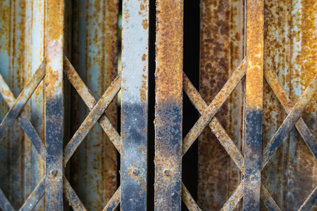 rust iron door the lockの写真素材