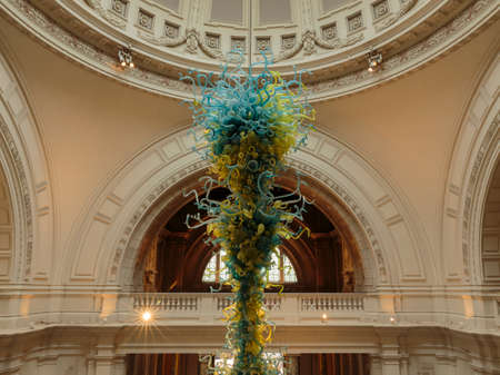 Rotunda Chandelier, Victoria and Albert Museum, London, England, United Kingdomのeditorial素材