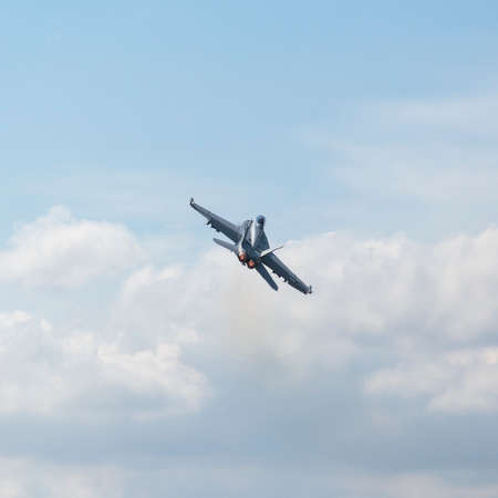 Boeing F/A-18E/F Super Hornet, Farnborough International Airshow, Farnborough Airport, Rushmoor, Hampshire, Englandのeditorial素材