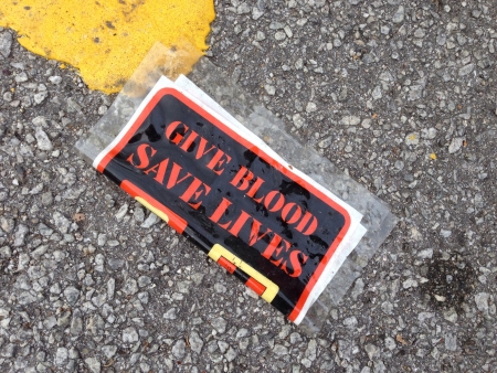 Give blood save livesの素材