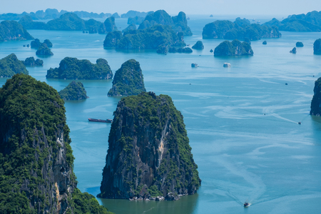 Ha Long Bay, Vietnamの写真素材