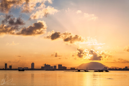 Sunrise or sunset landscape view by the hill for beautiful backgroundの写真素材