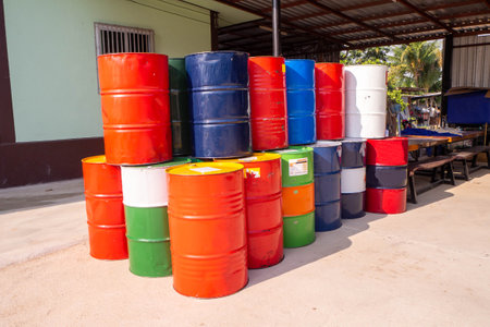 200 liter fuel tanks, including all color tanks