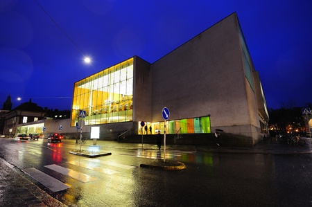 TURKU, FINLAND - JANUARY 4: Modern building of the Turku public library on January 4, 2012 in Turku, Finlandのeditorial素材