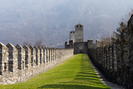 Green path to Castel Grandeの写真素材