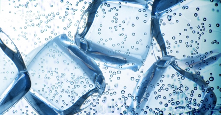 Bubbles with ice cubesの写真素材