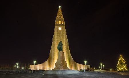Hallgrimskirkja Cathedral in Reykjavik at night, Iceland, Europe.の写真素材