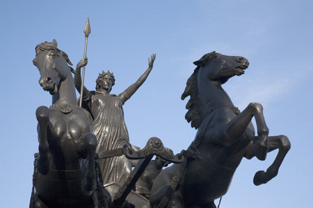 Boadicea Monument by Thornycroft (1864), Victoria Embankment, London, England, UKの写真素材