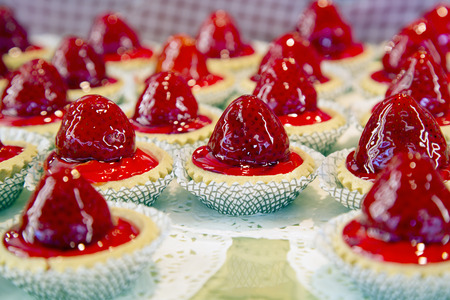 Small Strawberry Cakesの写真素材