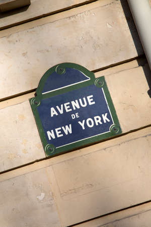 New York Street Sign in Paris on Wall; Franceの写真素材
