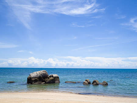 The blue sky with the wave pattern of cloud above the sea of Koh Tao, Thailandの写真素材